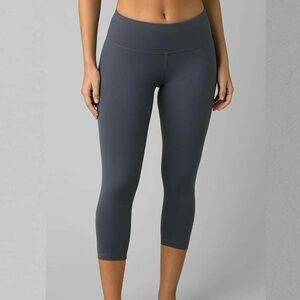 Prana Pillar Capri Leggings Athletic Workout Yoga Pants Dark Gray Heather Small